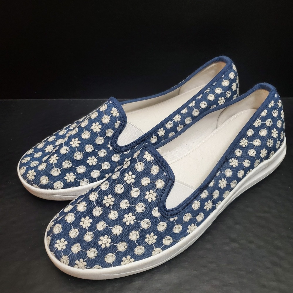 ComfortView Athletic J Dottie Blue Embroidered Denim Slip On Canvas Loafer 11M